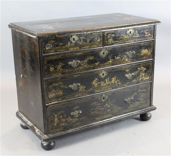 An early 18th century black Japanned and gilt decorated chest of drawers, width 3ft 5.5ins, height 2ft 10ins, depth 1ft 9.5ins